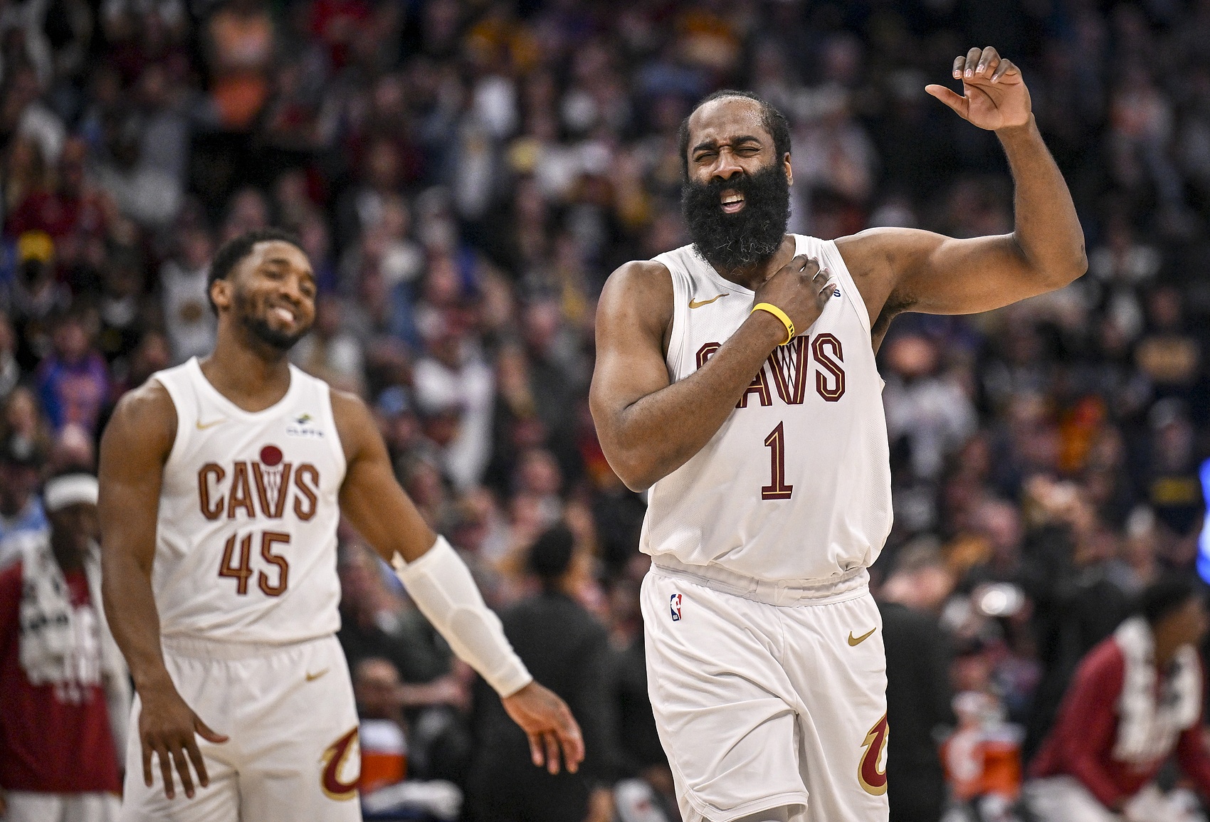 星空体育官网下载-哈登加盟仅2场骑士便有了真强队基因 完整阵容实力多恐怖值得期待