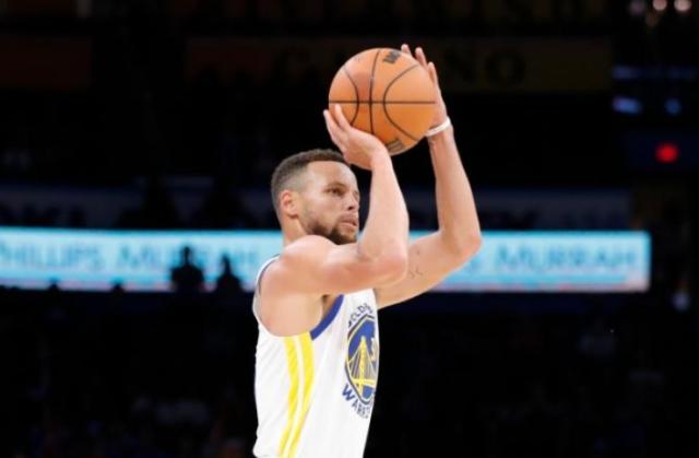 星空体育官网下载-【观察】新赛季勇士起飞 靠的不只是无所不能的库里